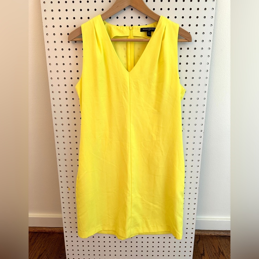 Banana Republic Bright Yellow Shift Dress Size 6